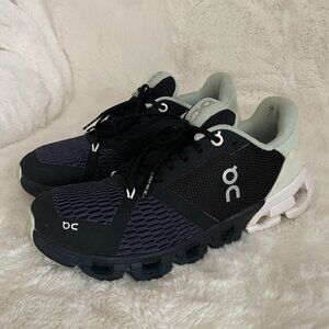 On Cloud Cloudflyer II Black/White/Green Women's Gym Running Shoes Size: 5.5